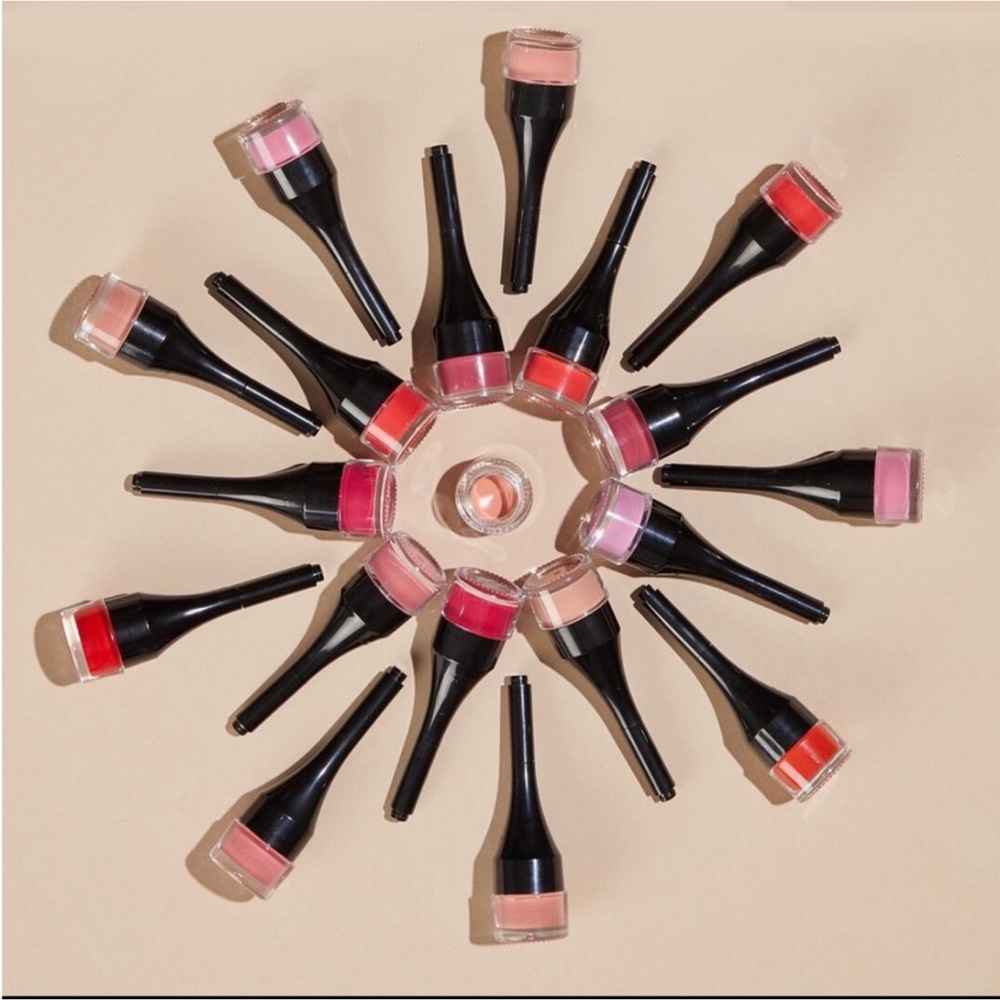 NIB ISH Lip Statement Single in Illuminate